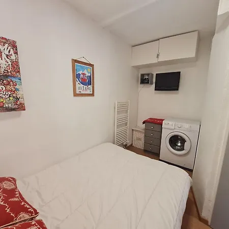 For 6 In Apartment *